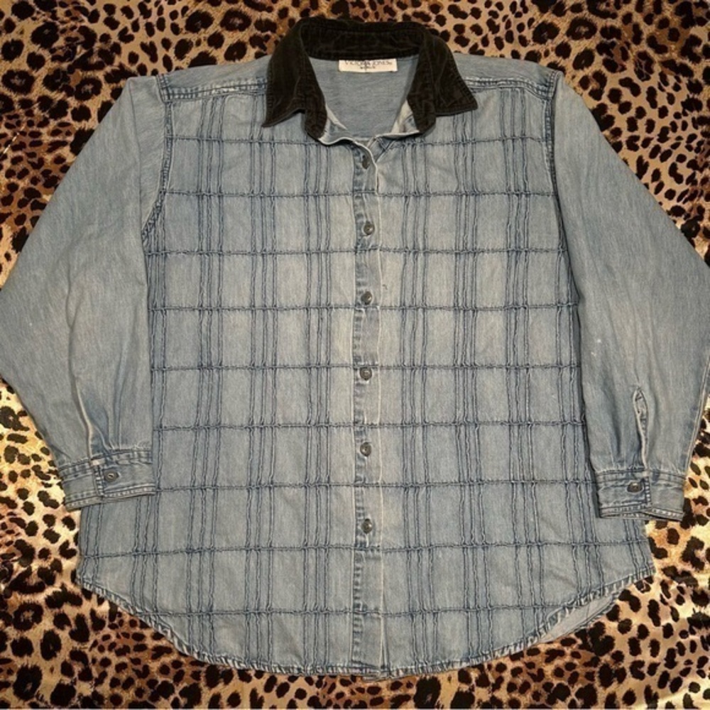 Vintage Victoria Jones Textured Denim Shirt with Black Collar